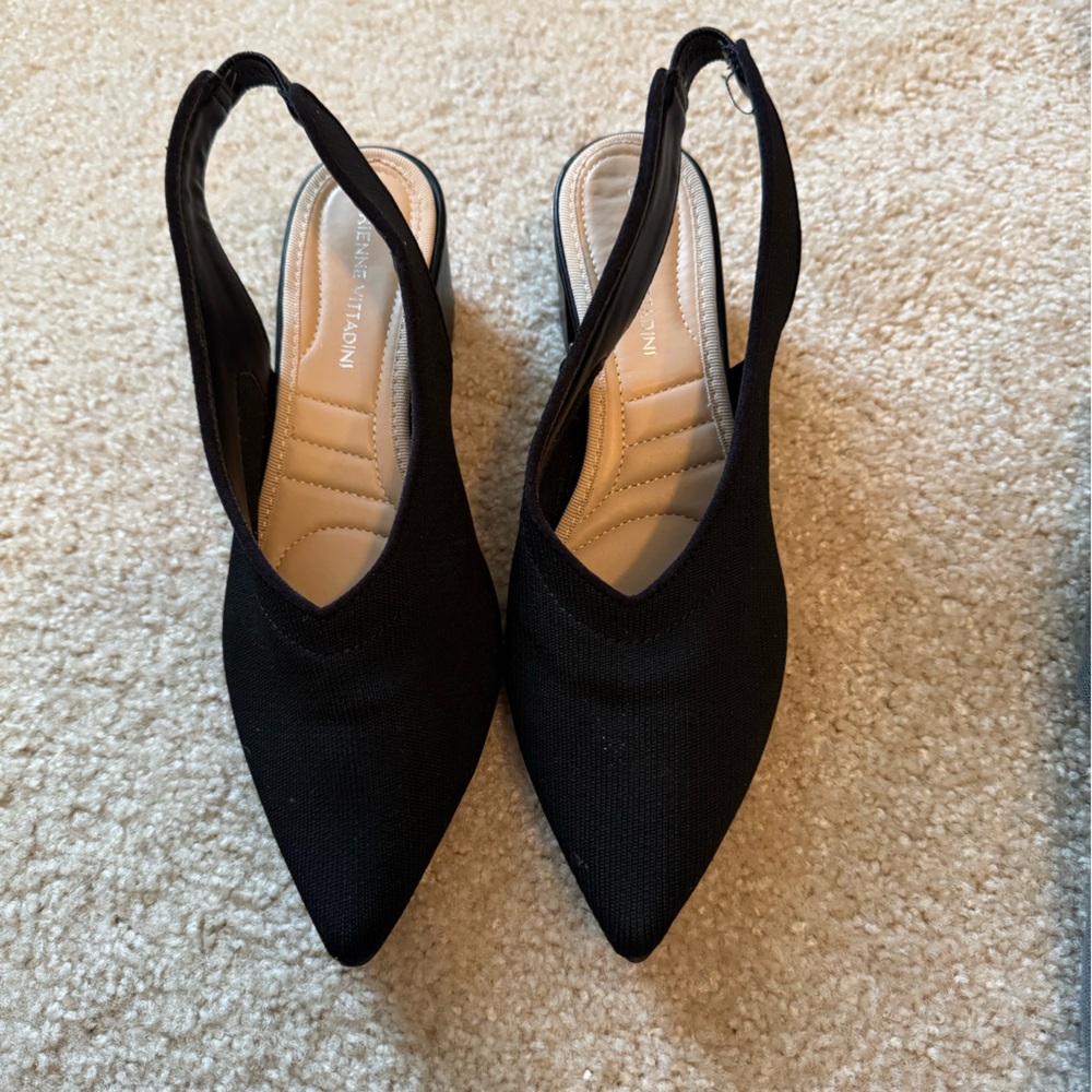 Adrienne Vittadini Black Pointed Toe Heels